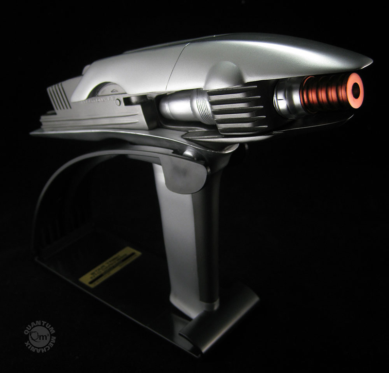 Illustration for article titled A Close-up Look at the Star Trek Easter Egg You Might Have Missed